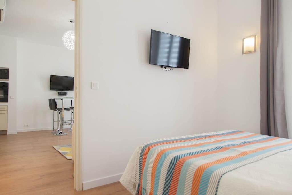 #28 1 Bdr Flat Ac Balcony Hper Central 10Mins To Beach & Old Town Ница Екстериор снимка