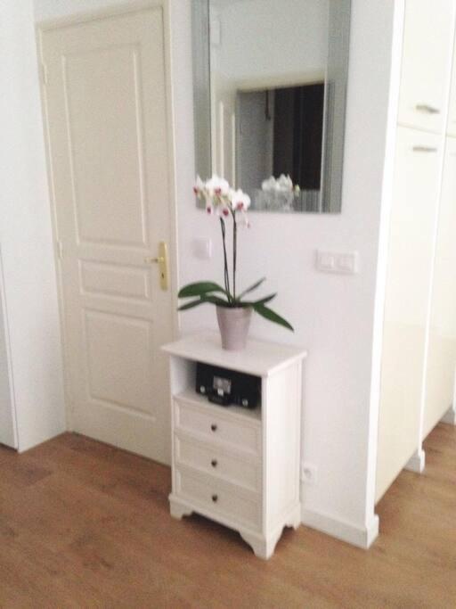 #28 1 Bdr Flat Ac Balcony Hper Central 10Mins To Beach & Old Town Ница Екстериор снимка